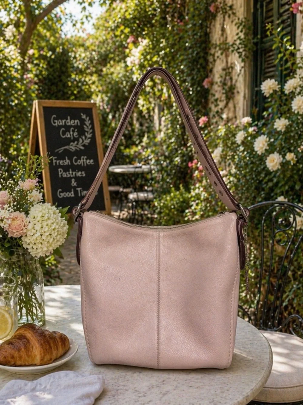 Coach Pebbled Leather Shoulder / crossbody Bag in Blush pink